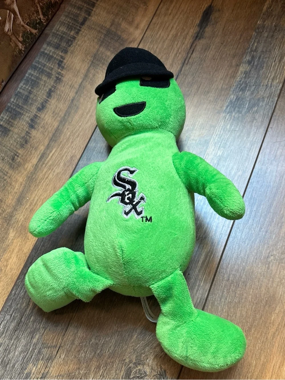 Rallymen green alien plush baseball Sox